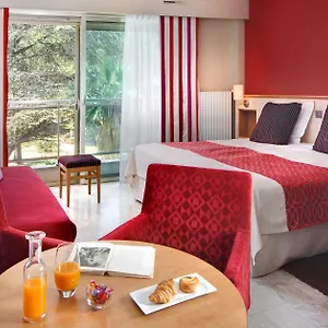 https://the-originals-boutique-hotel-les-strelitzias-antibes-ouest.fr-provencehotel.com